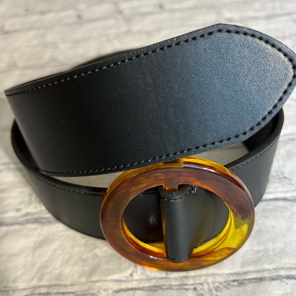 BANANA REPUBLIC FACTORY FAUX BLACK WIDE BELT WITH AMBER STYLE BUCKLE SIZE S/M